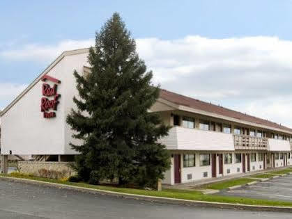 蔓越莓乡 匹兹堡北克兰博瑞红屋顶客栈汽车旅馆 外观 照片